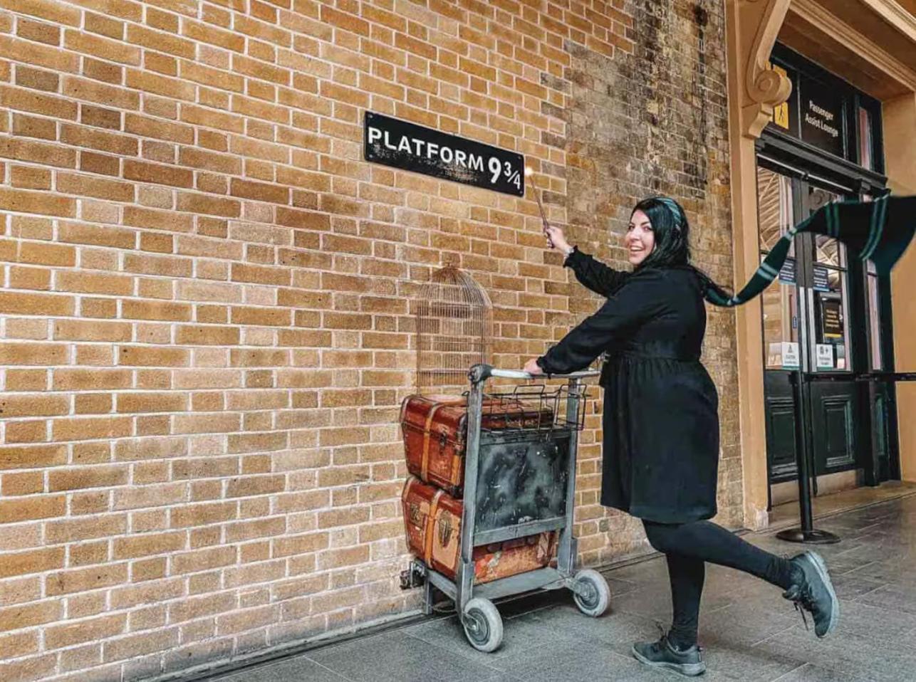Platform 9 3/4 By Condokeeper ลอนดอน ภายนอก รูปภาพ